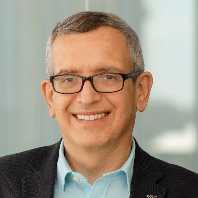 Portrait of Luiz DaSilva, executive director of the Commonwealth Cyber Iniitiative