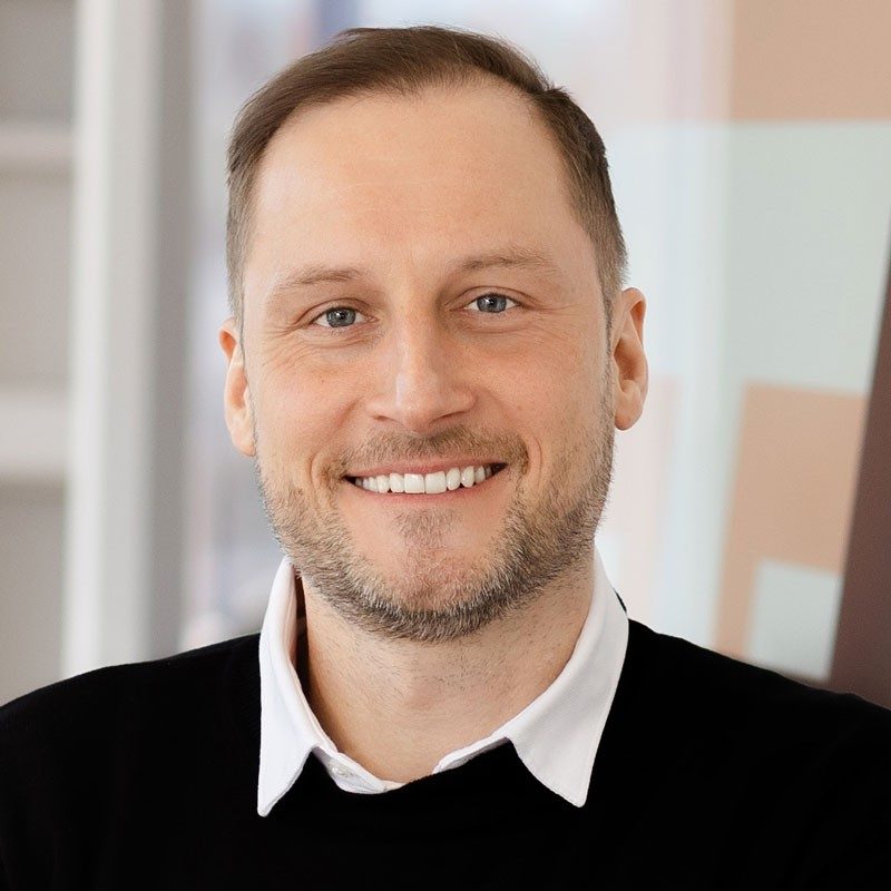 Jacek Kibilda Headshot